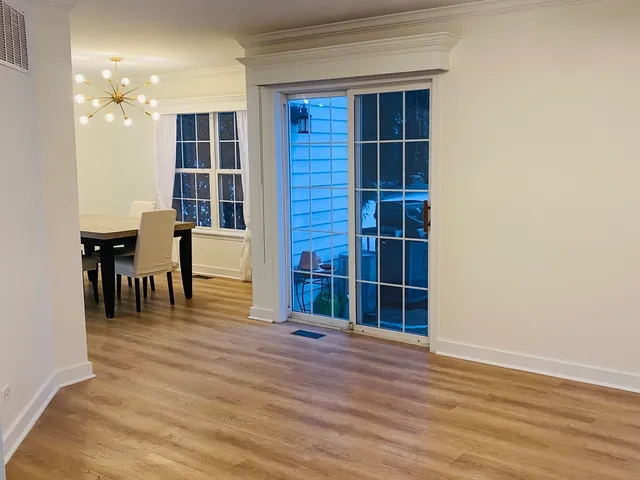 $2,750 | 2745 Borkshire Lane, Unit 2745, Aurora, IL 60502