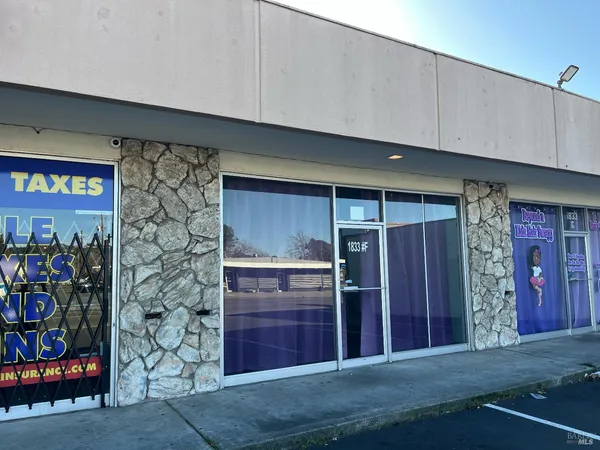 a view of a storage & utility room