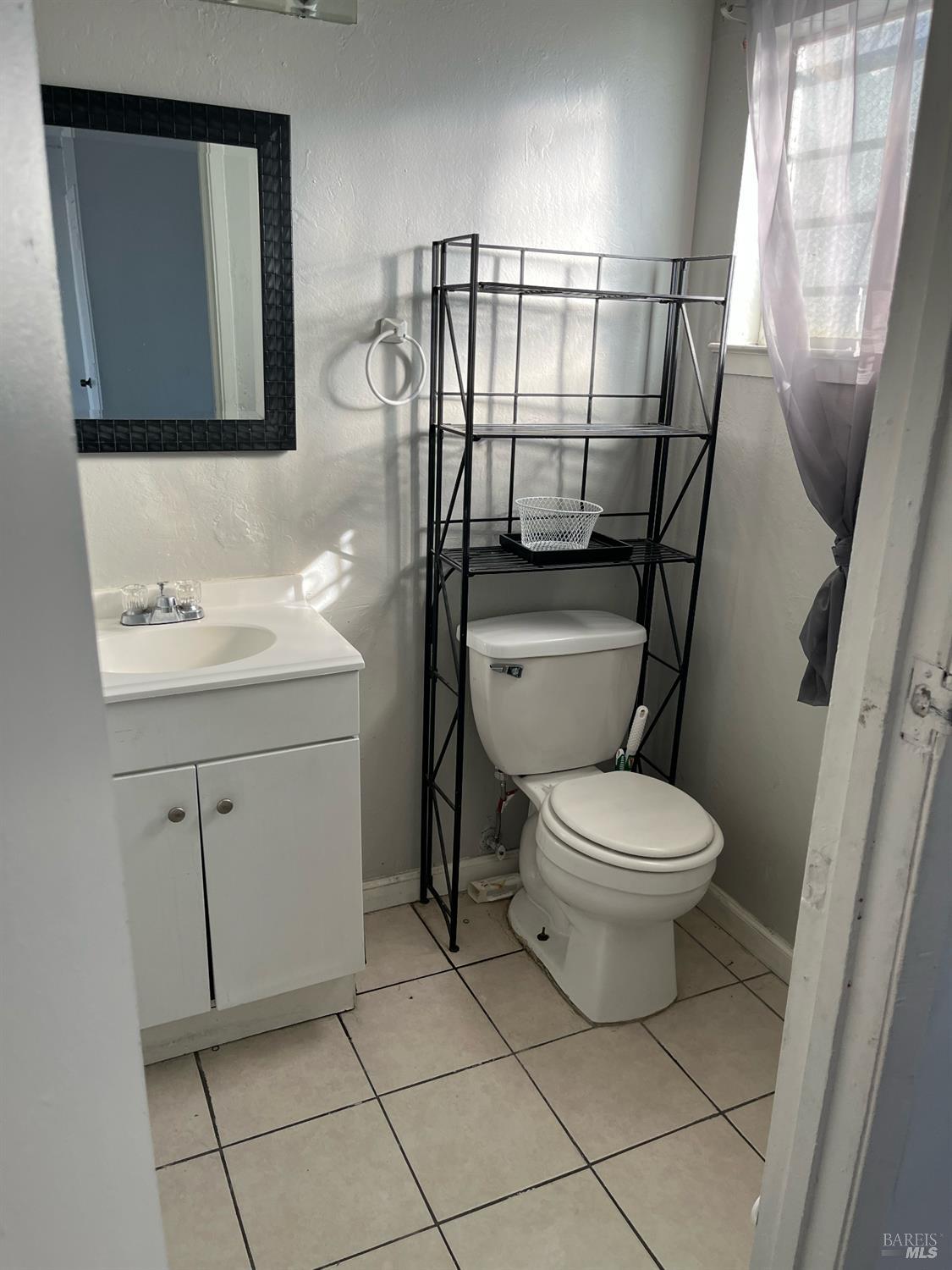 1833 Springs Road, Unit F Vallejo, CA 94591 - Photo 9 of 9