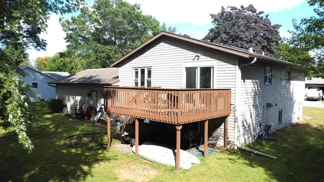 $359,900 | 2870 Wayland Court, Eau Claire, WI 54703