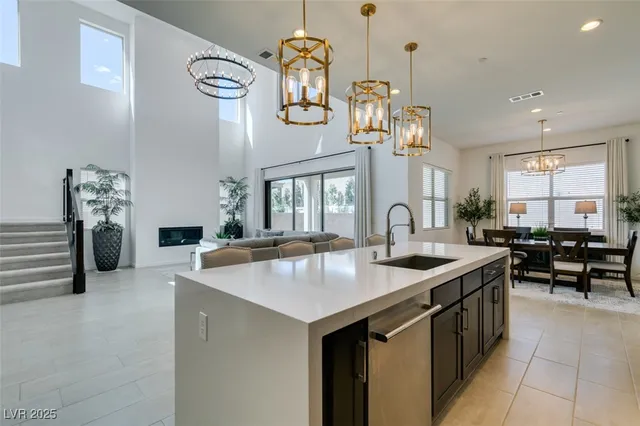 $1,194,000 | 365 Mal Paso Street, Las Vegas, NV 89138