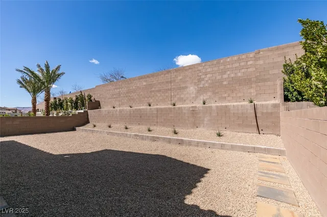 $1,194,000 | 365 Mal Paso Street, Las Vegas, NV 89138