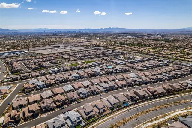 $1,194,000 | 365 Mal Paso Street, Las Vegas, NV 89138