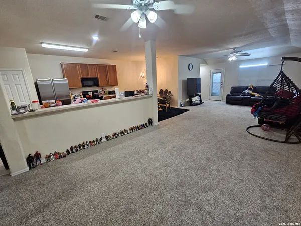 $2,250 | 3815 Bennington Way, San Antonio, TX 78261