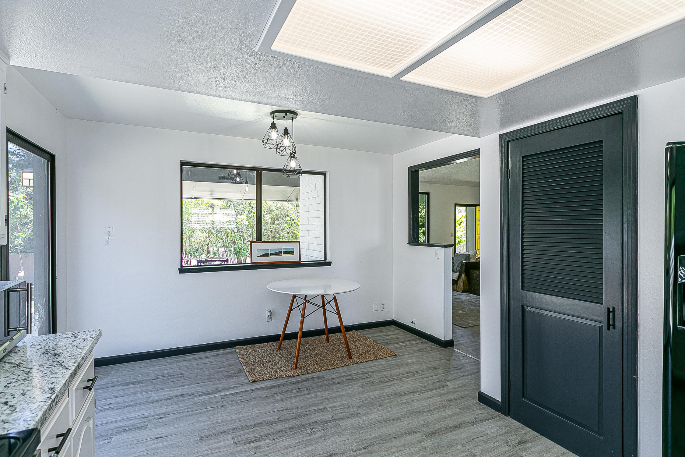 5375 Campbell Road Lompoc, CA 93436 - Photo 16 of 48 a view of a livingroom with a furniture wooden floor and windows