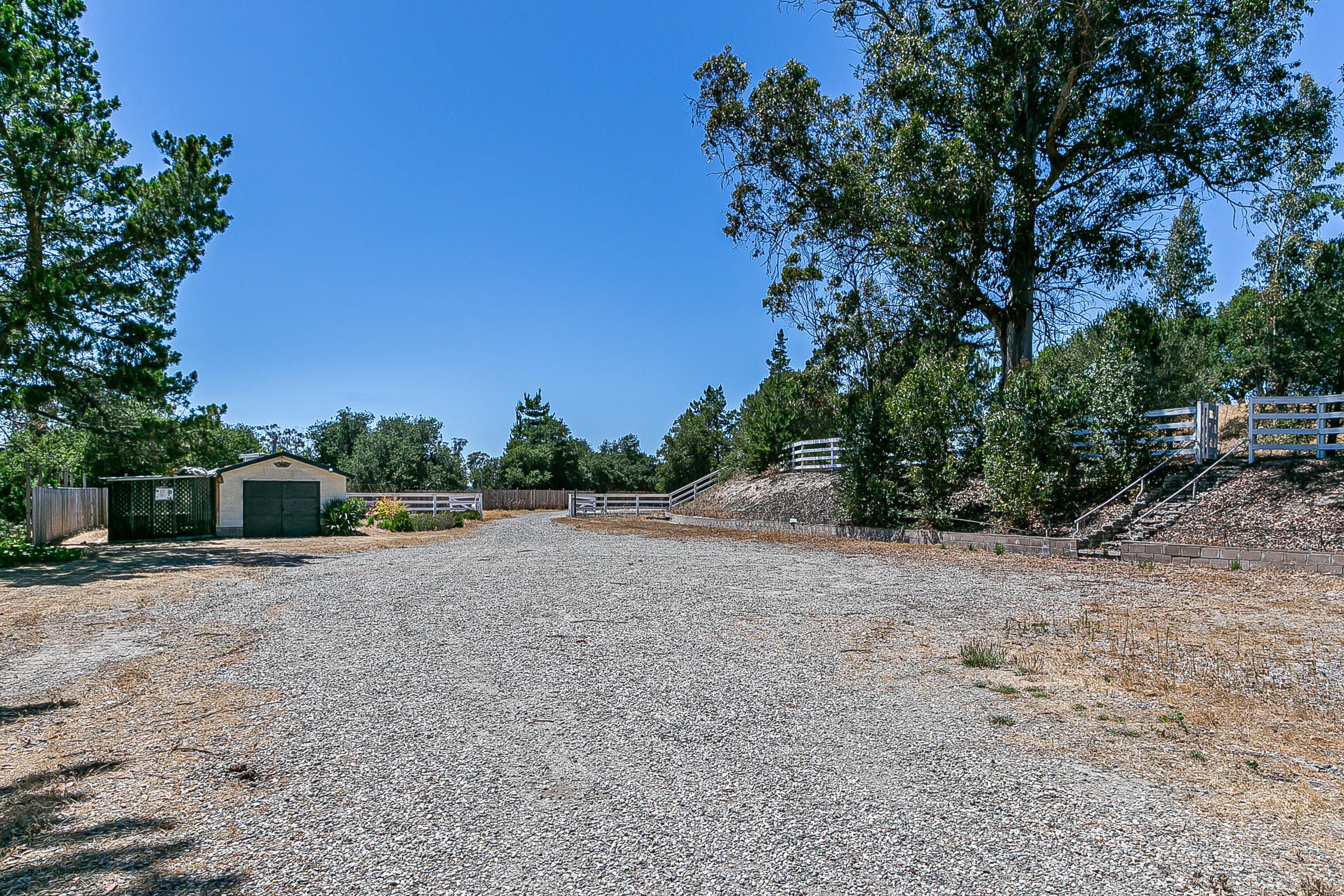 5375 Campbell Road Lompoc, CA 93436 - Photo 40 of 48 a view of a dirt road and a building