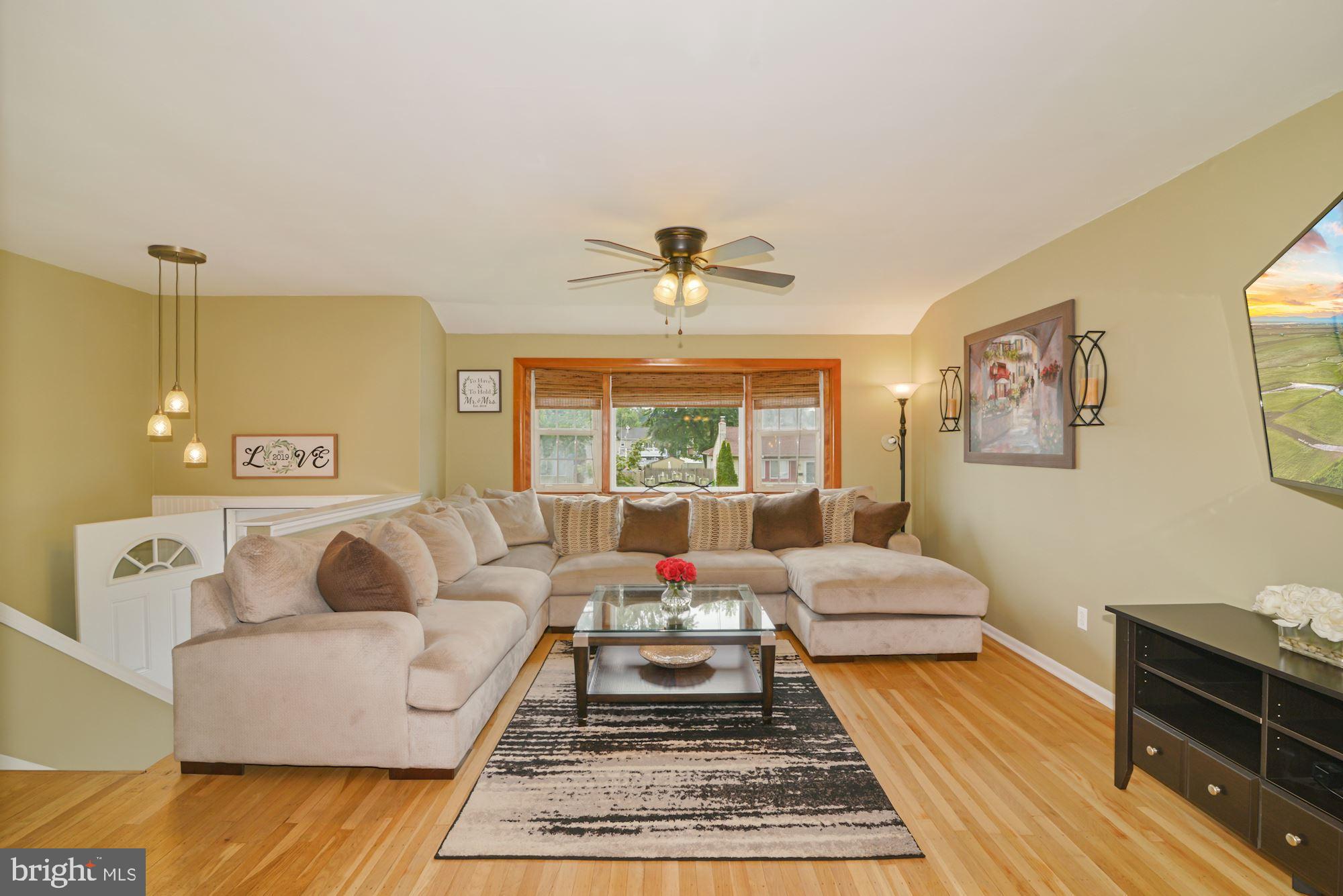 25 Bancroft Road Marlton, NJ 08053 - Photo 8 of 36 original hardwoods