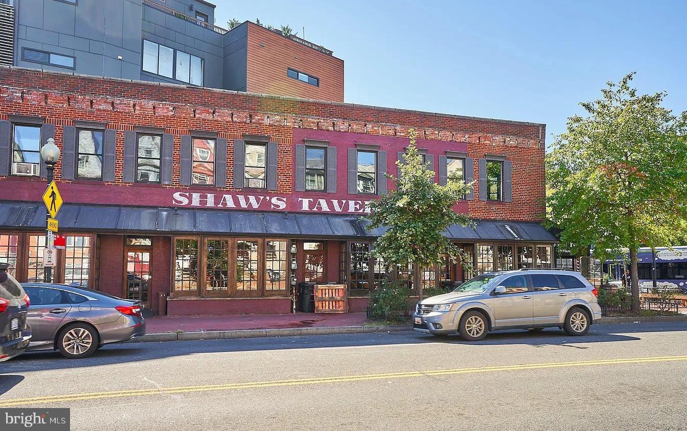 500 Florida Avenue Northwest, Unit 1 Washington, DC 20001 - Photo 2 of 20 a car parked in front of a building