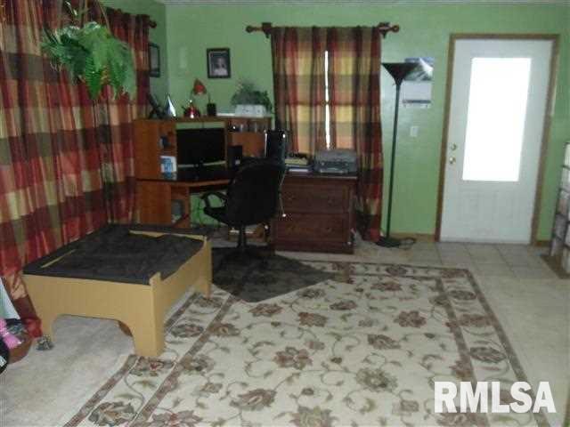 7581 Wolf Road Colona, IL 61241 - Photo 11 of 24 Gallery Image 11