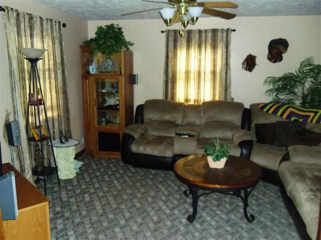 7581 Wolf Road Colona, IL 61241 - Photo 12 of 24 Gallery Image 12