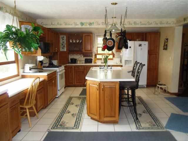7581 Wolf Road Colona, IL 61241 - Photo 8 of 24 Gallery Image 8