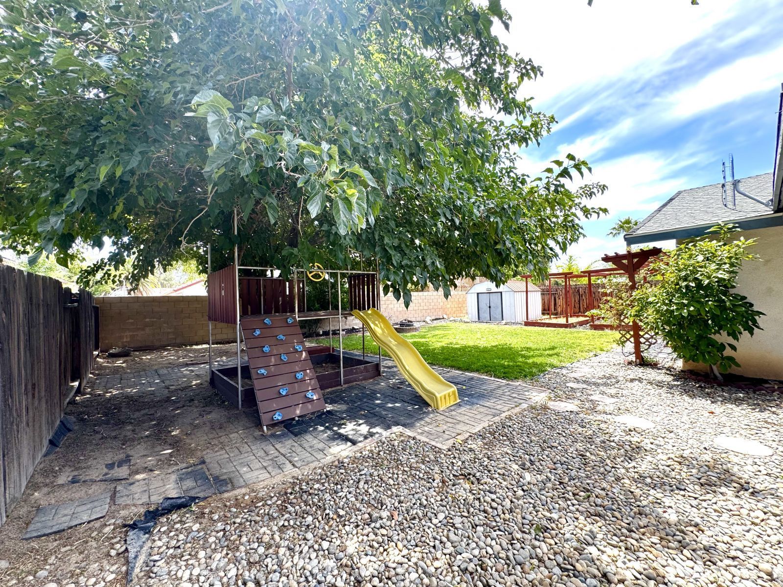 1105 Rebecca Avenue Ridgecrest, CA 93555 - Photo 25 of 27