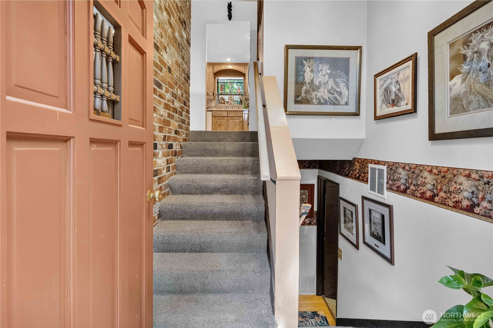 1006 Sandy Bend Road Castle Rock, WA 98611 - Photo 3 of 38 Gallery Image 3