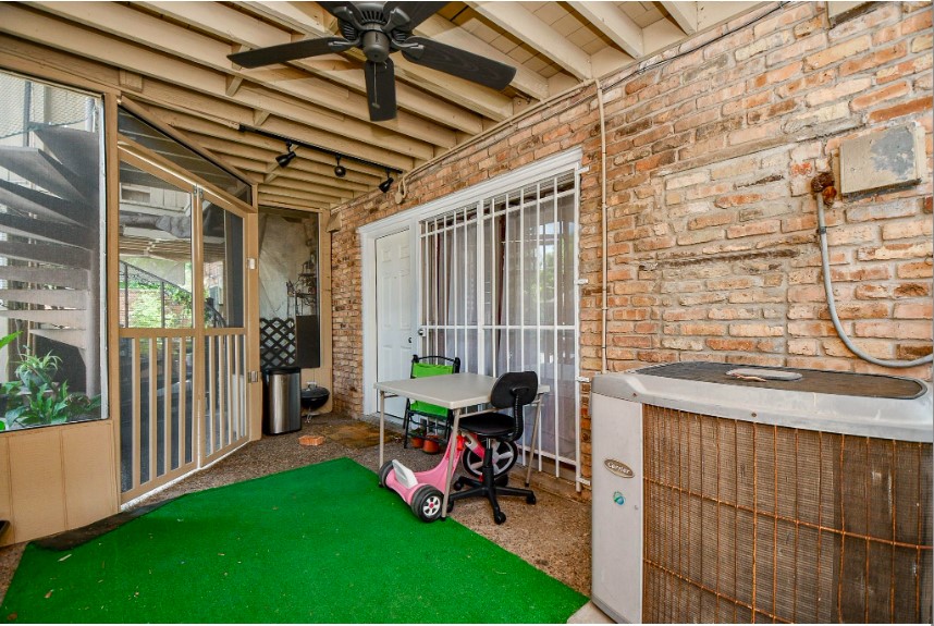 7233 Beechnut Street, Unit A Houston, TX 77074 - Photo 35 of 40 a view of a porch with chairs and backyard