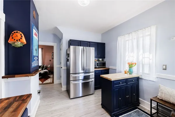 $2,200 | 109 Bedford Street, Rochester, NY 14609