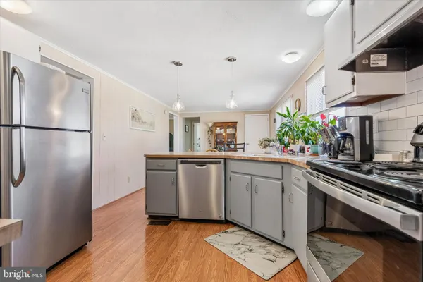 $199,900 | 74 Longwood Place, North Wales, PA 19454