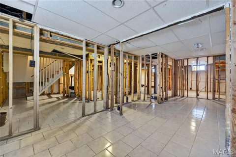 $100,000 | 9844 Mecca Lane, Breckenridge Hills, MO 63074