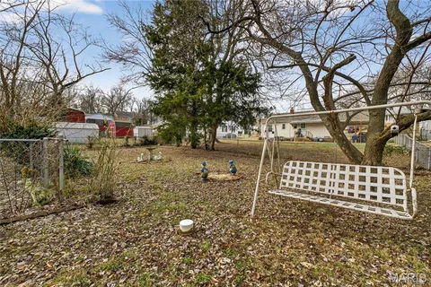 $100,000 | 9844 Mecca Lane, Breckenridge Hills, MO 63074