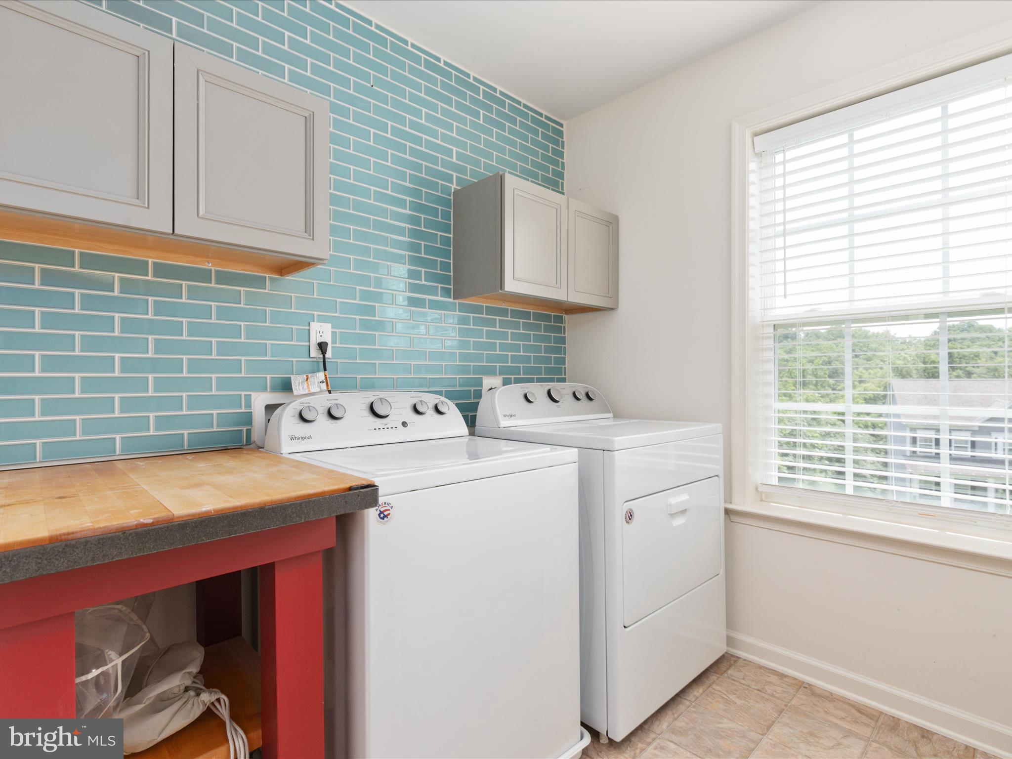1039 Masters Drive Cross Junction, VA 22625 - Photo 21 of 73 Laundry on bedroom level, nice size!