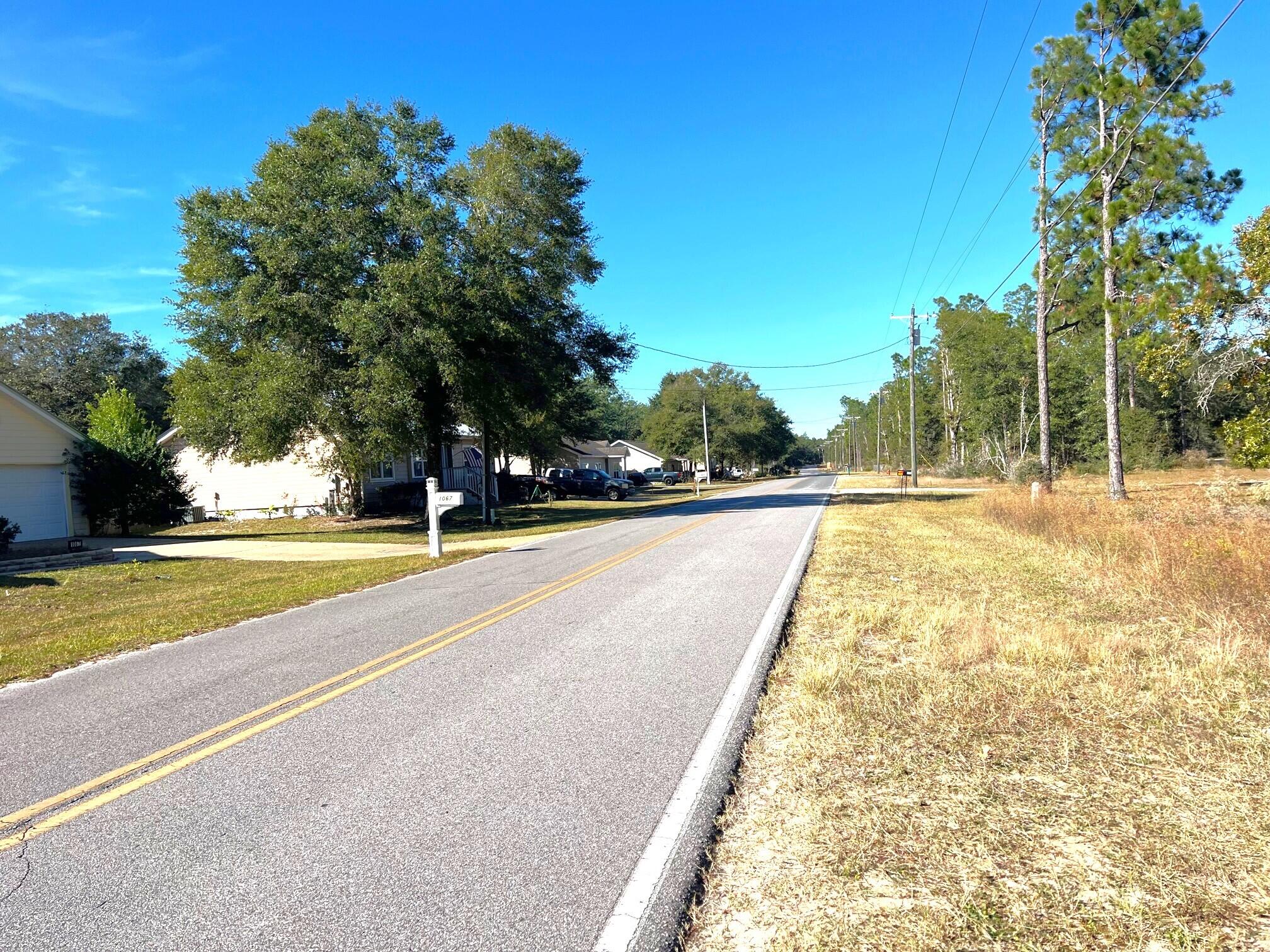 38-39 Caswell Road DeFuniak Springs, FL 32433 - Photo 19 of 20 IMG_0475