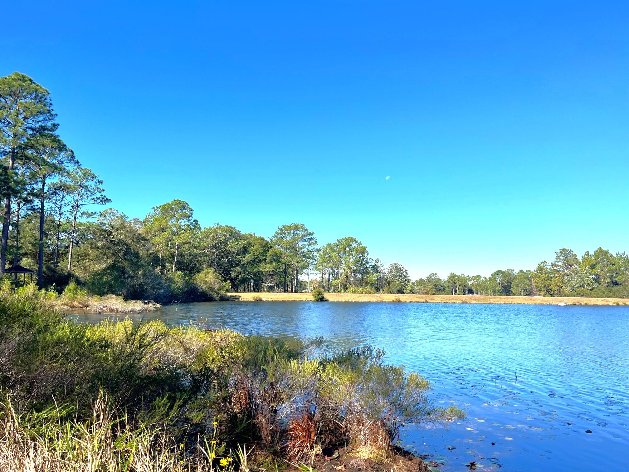 38-39 Caswell Road DeFuniak Springs, FL 32433 - Photo 2 of 20 IMG_0478