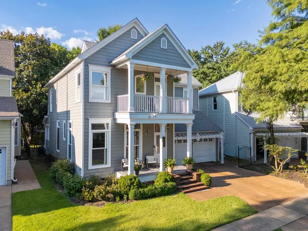 $622,000 | 156 Harbor Isle Circle North, Memphis, TN 38103