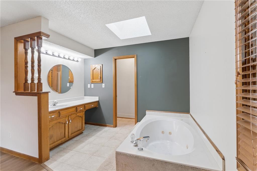 617 West Maple Street Raymore, MO 64083 - Photo 39 of 48 Gallery Image 39
