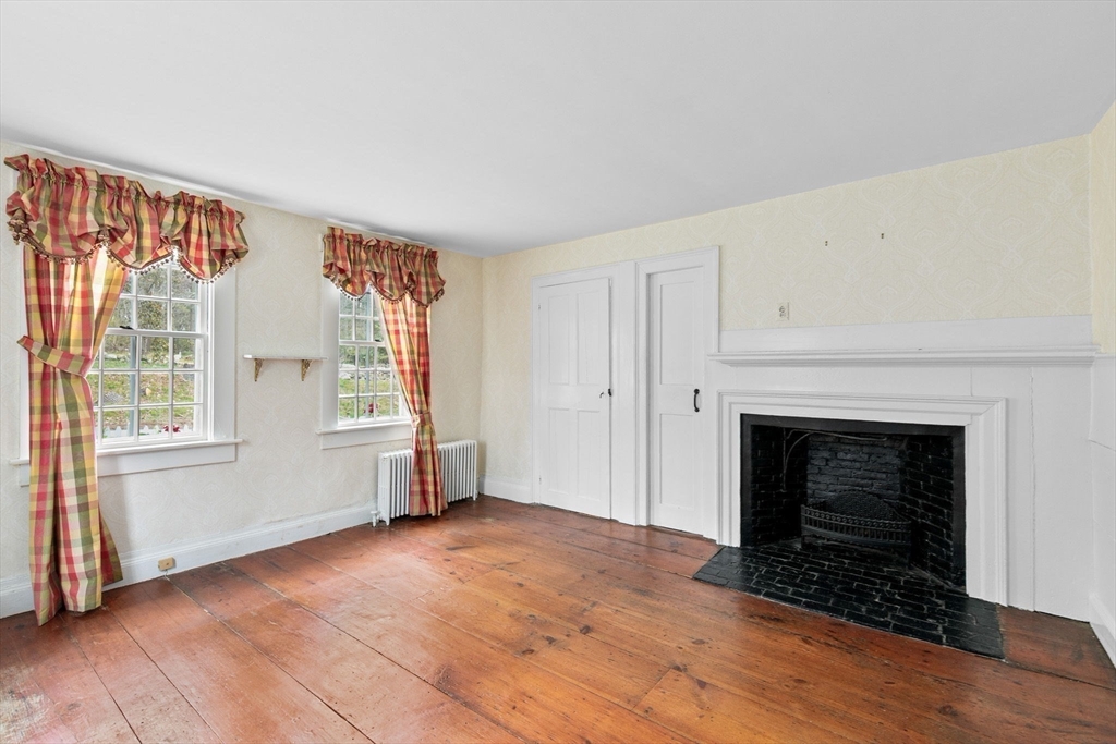 519 First Parish Road Scituate, MA 02066 - Photo 8 of 31 Gallery Image 8