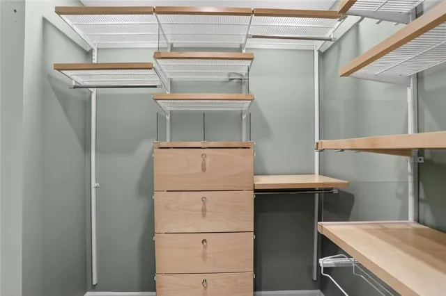 $425,000 | 1352 Sheffield Glen Way Northeast, Atlanta, GA 30329