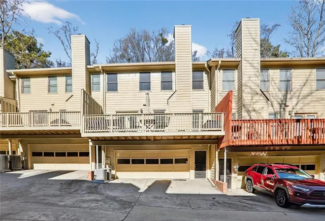 $425,000 | 1352 Sheffield Glen Way Northeast, Atlanta, GA 30329