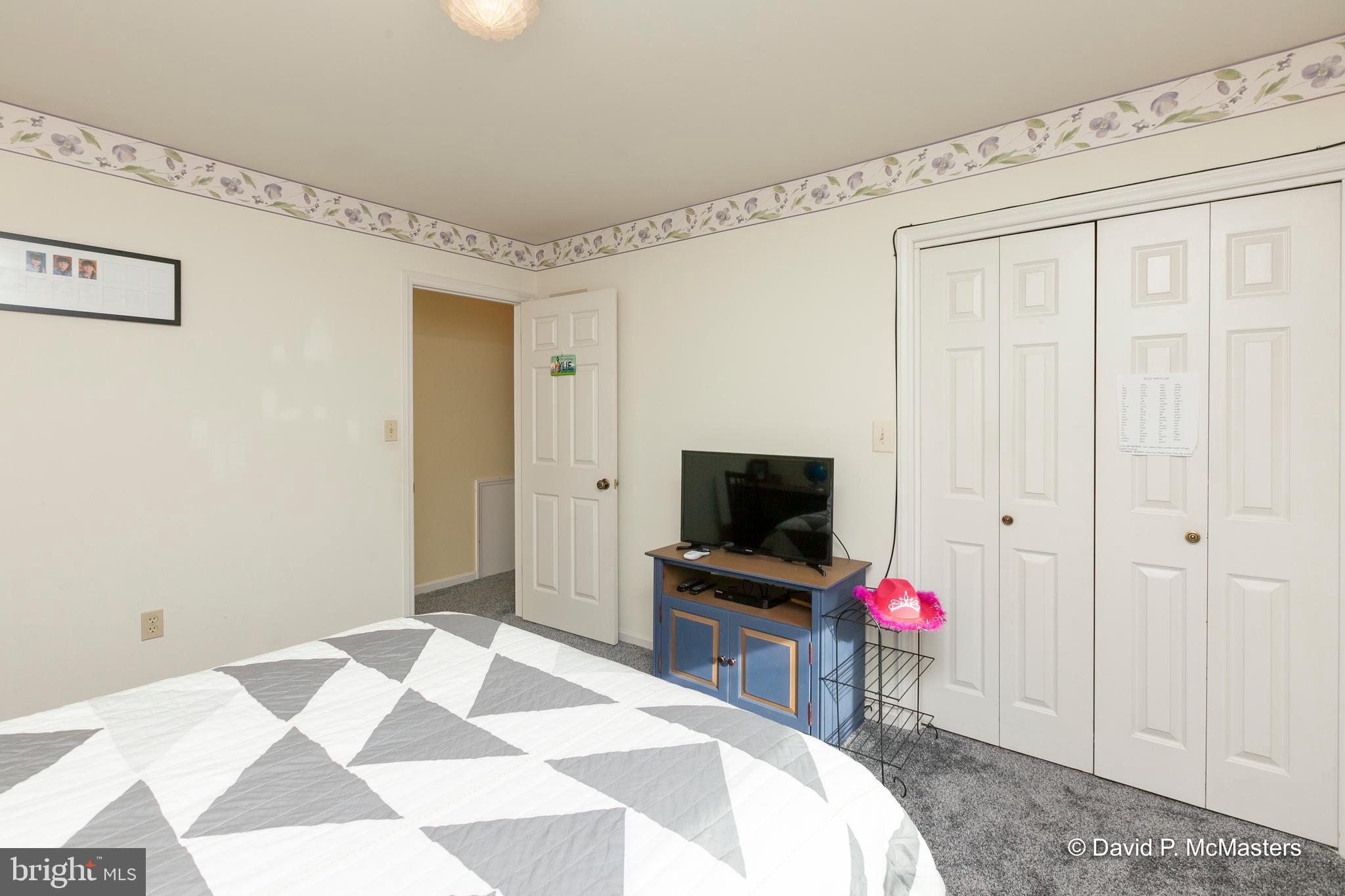 393 Lone Oak Road Ranson, WV 25438 - Photo 27 of 101