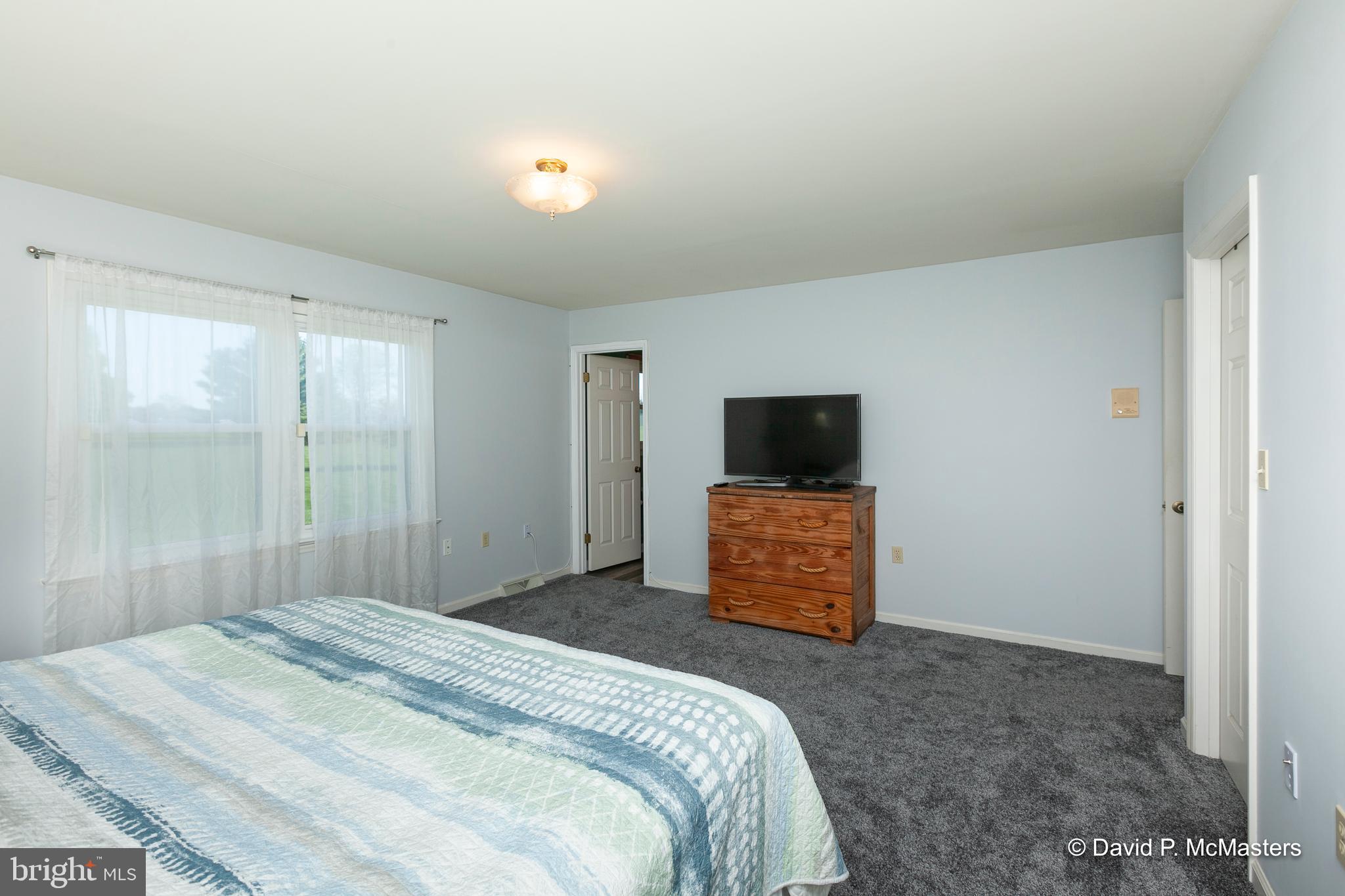 393 Lone Oak Road Ranson, WV 25438 - Photo 37 of 101