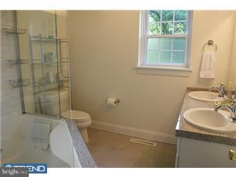 307 Irish Road Berwyn, PA 19312 - Photo 11 of 12 Bathroom