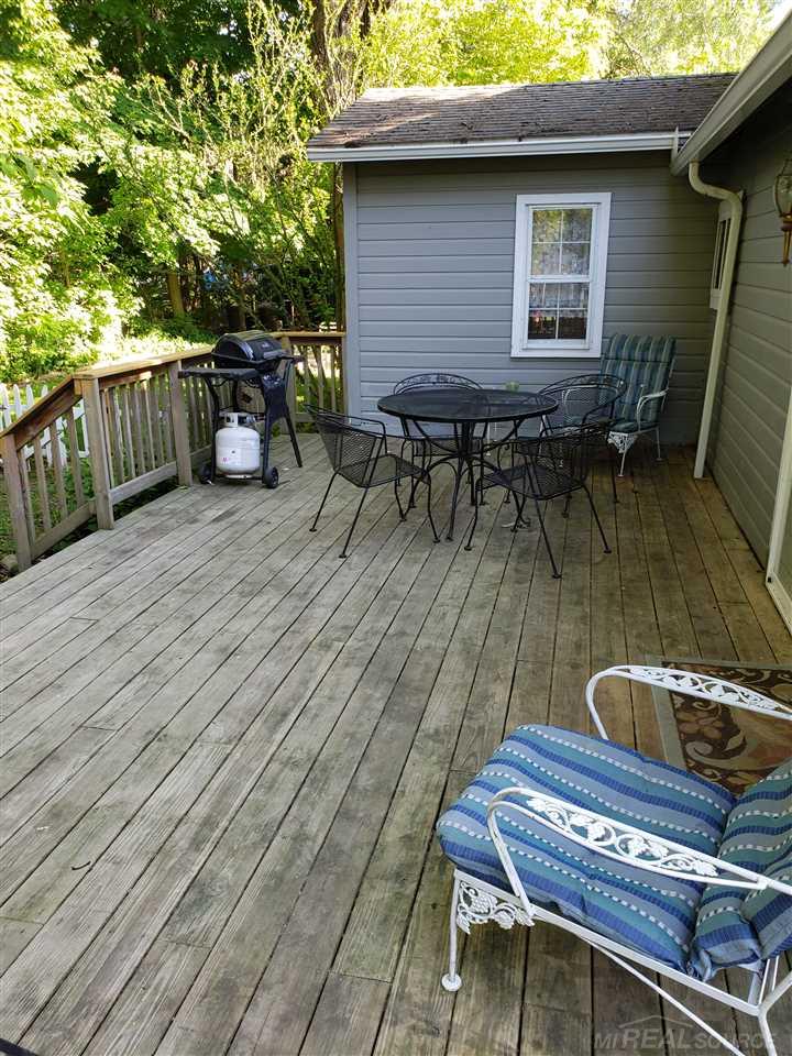 7322 Oak Road Lexington, MI 48450 - Photo 10 of 31 31385665-9.JPG