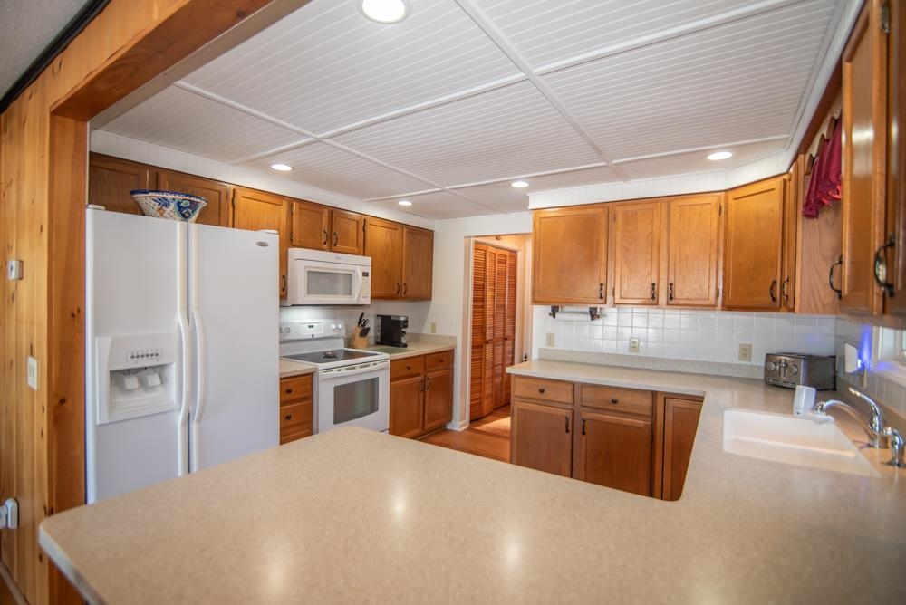 55 Weeks Drive Wakefield, NH 03830 - Photo 10 of 52