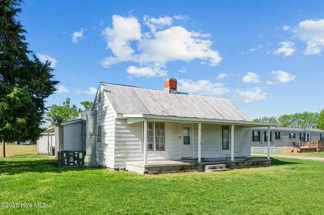 $799,900 | 5635 McKendree Church Road, Tarboro, NC 27886