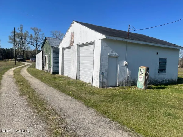 $799,900 | 5635 McKendree Church Road, Tarboro, NC 27886