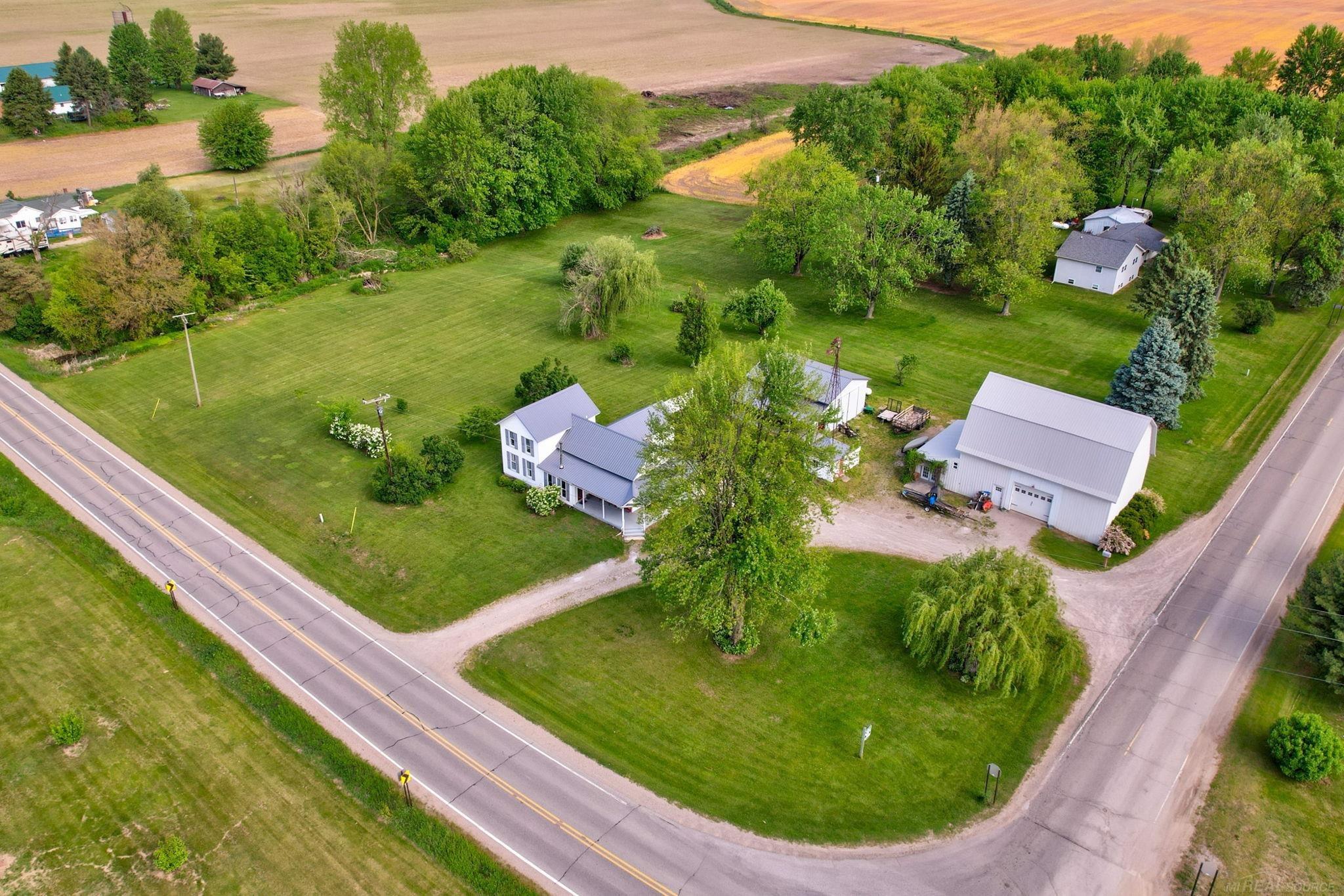 6014 Birch Run Road Millington, MI 48746 - Photo 3 of 71 50177010-78d963a5-e0c6-4ea4-b4a0-84807e91f277.JPG