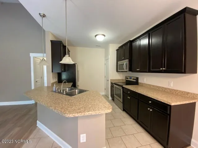 $1,900 | 101 Affirmed Place, Sneads Ferry, NC 28460