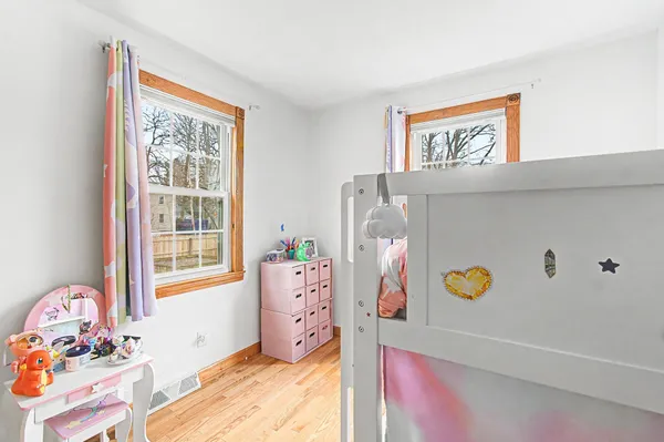 $449,000 | 5 Button Drive, Essex Junction, VT 05452