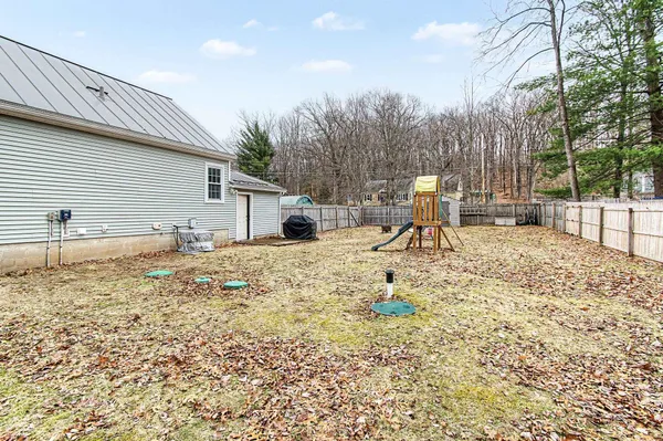 $449,000 | 5 Button Drive, Essex Junction, VT 05452