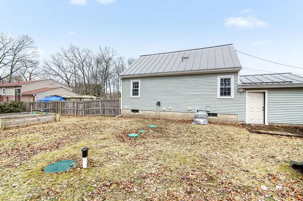 $449,000 | 5 Button Drive, Essex Junction, VT 05452