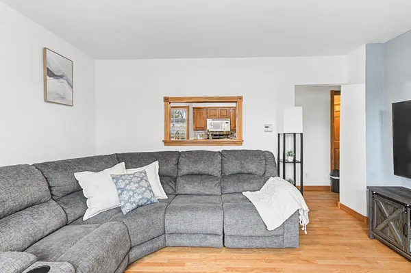 $449,000 | 5 Button Drive, Essex Junction, VT 05452