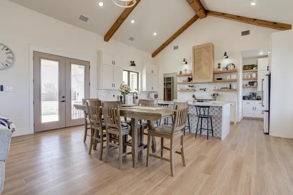 $815,000 | 5302 County Road 1300, Lubbock, TX 79407