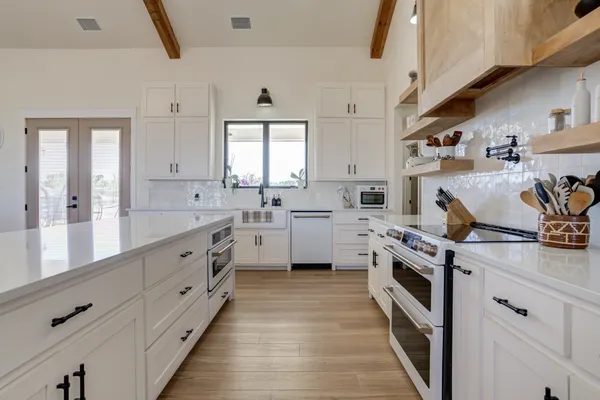 $815,000 | 5302 County Road 1300, Lubbock, TX 79407