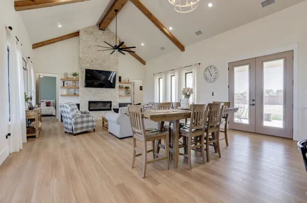 $815,000 | 5302 County Road 1300, Lubbock, TX 79407