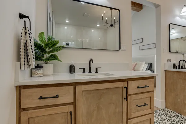 $815,000 | 5302 County Road 1300, Lubbock, TX 79407