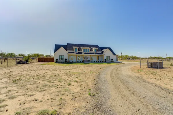 $815,000 | 5302 County Road 1300, Lubbock, TX 79407