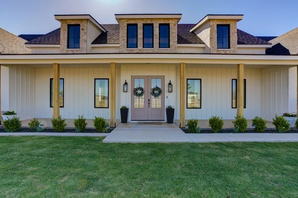 $815,000 | 5302 County Road 1300, Lubbock, TX 79407