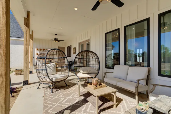 $815,000 | 5302 County Road 1300, Lubbock, TX 79407